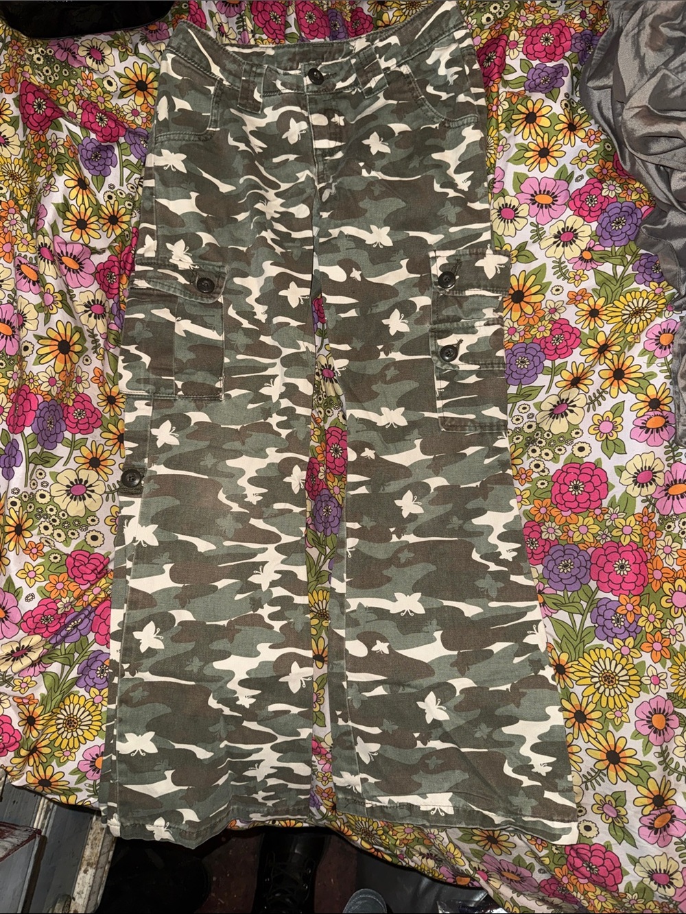 Camo Pants with Butterflies!!